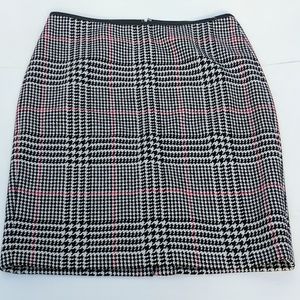 Talbots Pencil Skirt 10P Black White Red